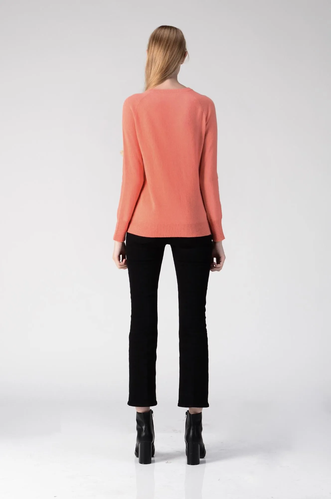 Classic Crew Neck Sweater_Coral