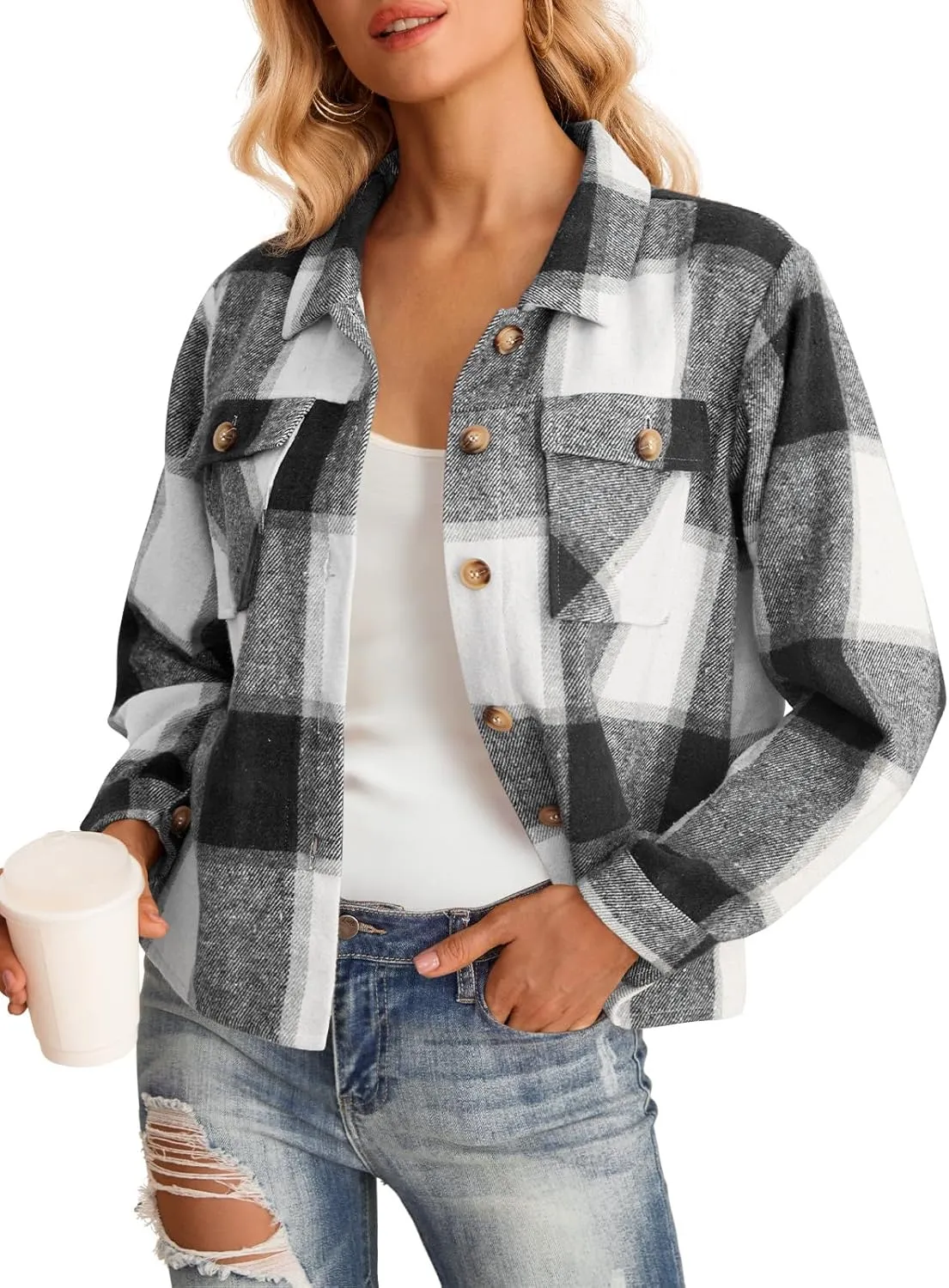 HWOKEFEIYU Women's Cropped Plaid Shacket Jacket Flannel Plaid Shirts Fashion Button Down Shirt 2024 Fall Coat With Pockets