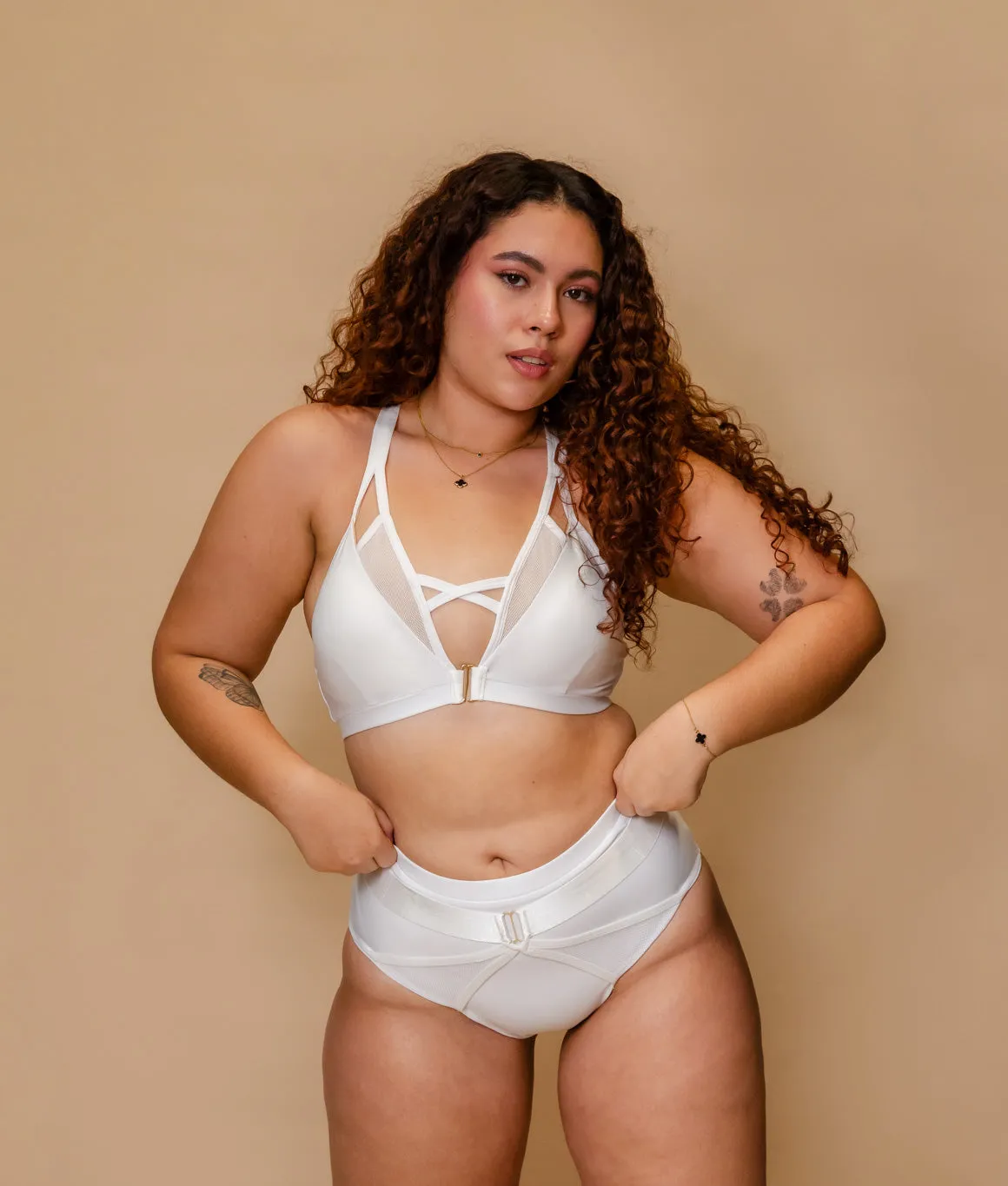 Sofia Shorts - Matte White
