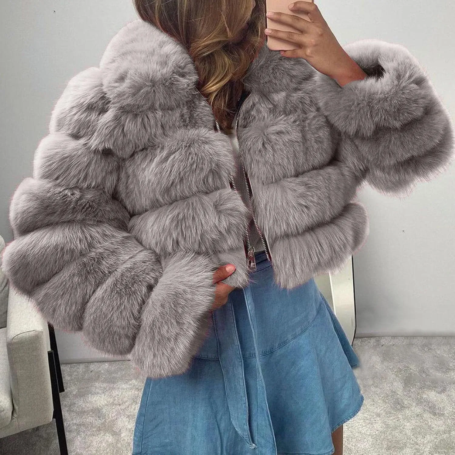 Women's Faux Fur Jacket Casual Fashion Cropped Coat Fluffy Shaggy Solid Outerwear Winter Warm Hooded Cardigan